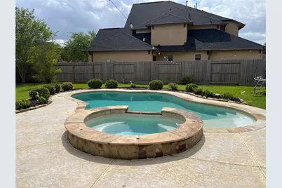 1320 Riverrock Court, Friendswood, TX 77546 - Photo 32