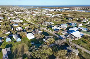 409 Lewis St, Matagorda, TX 77414 - Photo 36