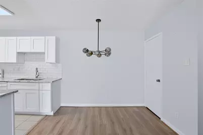 2750 Holly Hall Street #510, Houston, TX 77054 - Photo 6