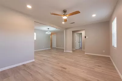 4813 Cedar Street, Pasadena, TX 77586 - Photo 8