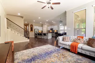 8992 S Comanche Cir, Willis, TX 77378 - Photo 6