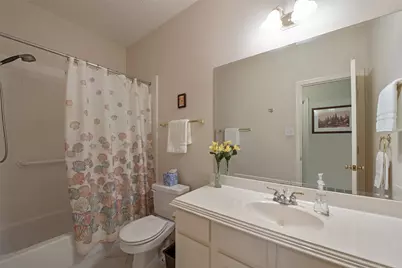 13819 Threadall Park Drive, Houston, TX 77077 - Photo 18