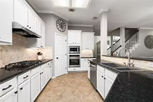 14207 Rock Dove Ln, Houston, TX 77044 - Photo 8