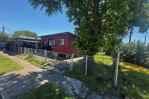 1504 Luzon St, Houston, TX 77009 - Photo 28