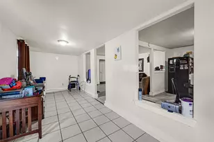 7401 Helmers St, Houston, TX 77022 - Photo 14