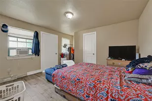 7401 Helmers St, Houston, TX 77022 - Photo 8
