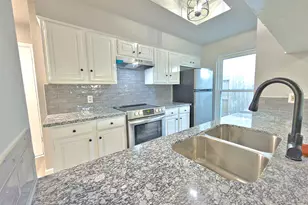 1618 Live Oak Hollow St, Pearland, TX 77581 - Photo 14