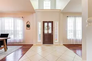 1919 Farmers Creek Dr, Richmond, TX 77406 - Photo 2