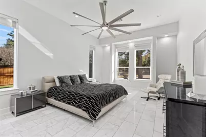 14002 Woodthorpe Lane, Houston, TX 77079 - Photo 14