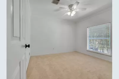 13611 Country Green Court, Houston, TX 77059 - Photo 24