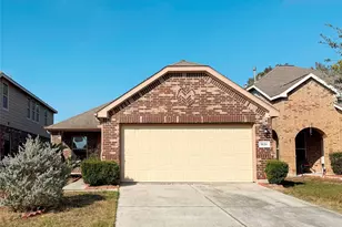 1626 Thornhollow Dr, Houston, TX 77014 - Photo 1