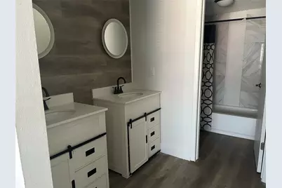 6119 Dryad Drive, Houston, TX 77035 - Photo 10