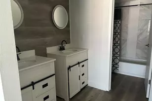 6119 Dryad Dr, Houston, TX 77035 - Photo 10