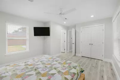 1710 Willowby Drive, Houston, TX 77008 - Photo 14