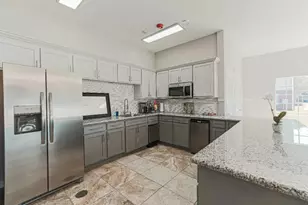 11111 W Montgomery Rd, Houston, TX 77088 - Photo 14