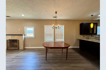 1105 Melbourne Street, Houston, TX 77022 - Photo 4