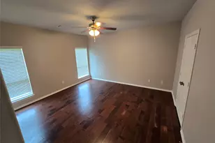 2027 Brookmont Dr, Conroe, TX 77301 - Photo 8