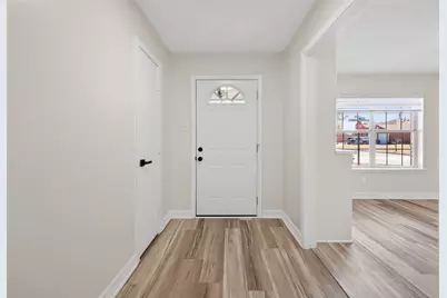 11303 Brook Meadow Circle, Houston, TX 77089 - Photo 10