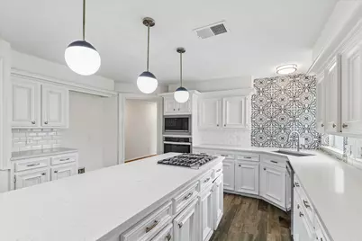 17902 Fernbluff Drive, Spring, TX 77379 - Photo 12