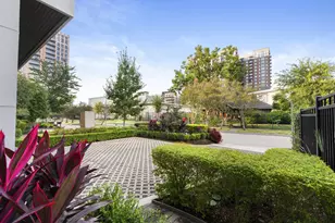 205 Portland St, Houston, TX 77006 - Photo 4