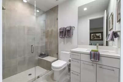 205 Portland Street, Houston, TX 77006 - Photo 8