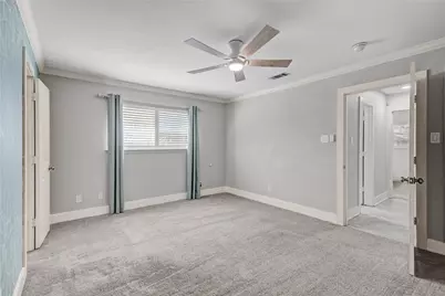 10303 Greenwillow Drive, Houston, TX 77035 - Photo 16