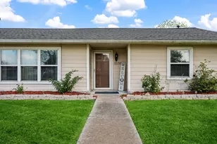 1539 Sterling Dr, Baytown, TX 77523 - Photo 4