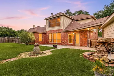 8410 Columbus Ct, Pearland, TX 77584 - Photo 6