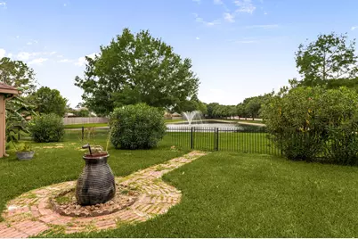 8410 Columbus Ct, Pearland, TX 77584 - Photo 44