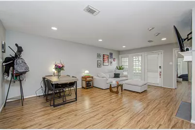 2425 Holly Hall Street #D56, Houston, TX 77054 - Photo 10