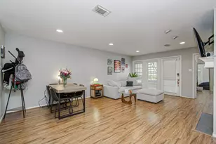 2425 Holly Hall St, Houston, TX 77054 - Photo 10