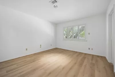 201 Vanderpool Lane #105, Houston, TX 77024 - Photo 24