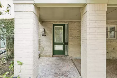 201 Vanderpool Lane #105, Houston, TX 77024 - Photo 2