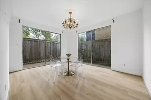 201 Vanderpool Ln, Houston, TX 77024 - Photo 8