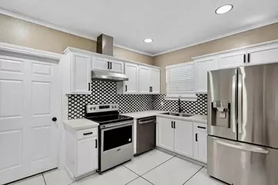 958 Conklin Street, Houston, TX 77088 - Photo 10