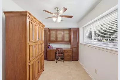 8535 Dover Street, Houston, TX 77061 - Photo 20