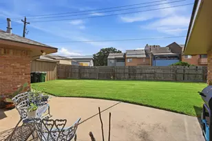 8535 Dover St, Houston, TX 77061 - Photo 28