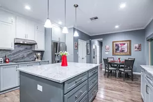 13227 Lynn Ln, Santa Fe, TX 77510 - Photo 16