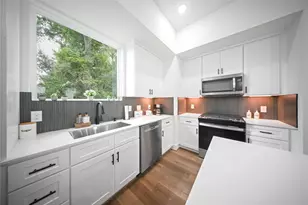 6540 Goldspier St, Houston, TX 77091 - Photo 8