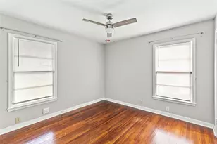 223 Jasmine St, Lake Jackson, TX 77566 - Photo 14