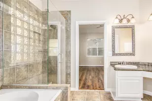 20719 Medallion Pointe Dr, Katy, TX 77450 - Photo 18