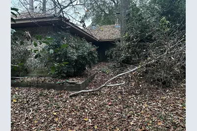 321 Olive Street, Huntsville, TX 77340 - Photo 2