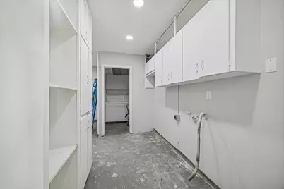 1703 Raintree Street, Baytown, TX 77520 - Photo 16