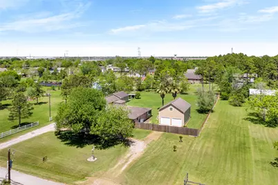 5521 Lanis Street, Dickinson, TX 77539 - Photo 48