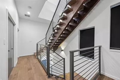 513 Memorial Heights Drive, Houston, TX 77007 - Photo 28