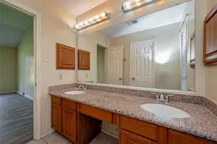 1490 Hunters Park Dr, Missouri City, TX 77489 - Photo 32
