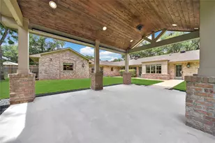 511 S Pecan St, Tomball, TX 77375 - Photo 40