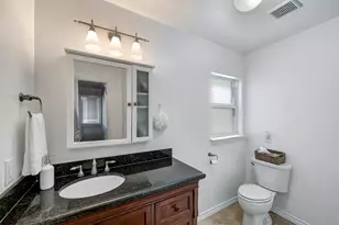 1111 Clovis Rd, Houston, TX 77008 - Photo 16