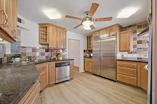 1829 Bering Dr, Houston, TX 77057 - Photo 8