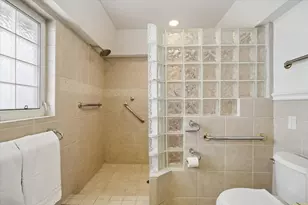 1829 Bering Dr, Houston, TX 77057 - Photo 14